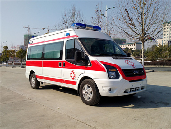 福特新世代長軸中頂救護車（監護型/運輸型）