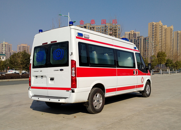 福特新世代長軸中頂救護車（監護型/運輸型）