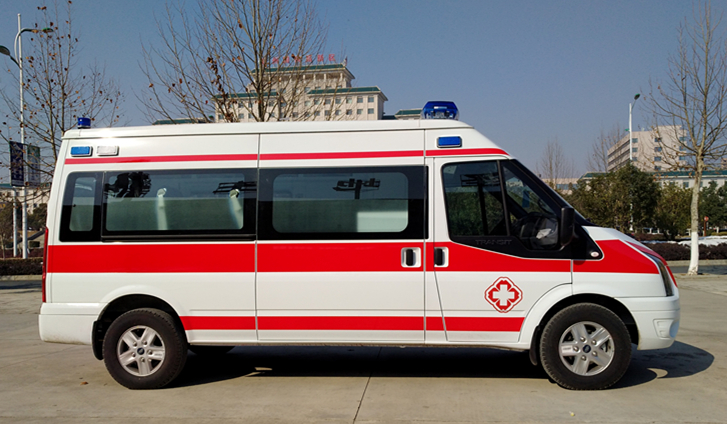 福特新世代長軸中頂救護車（監護型/運輸型）