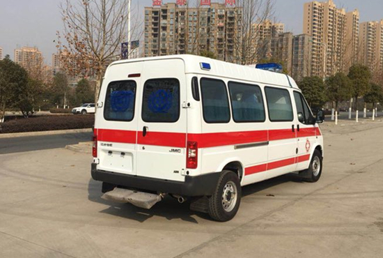 江鈴特順救護車（長軸）