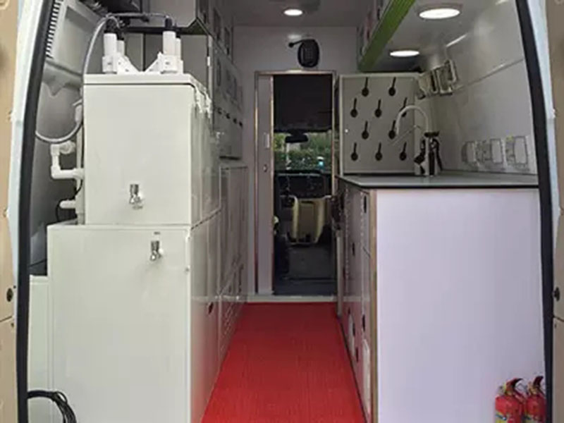 移動水質監(jiān)測車