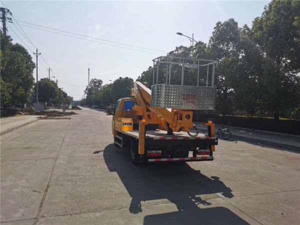 國六23S藍牌東風(fēng)涂逸單排高空作業(yè)車